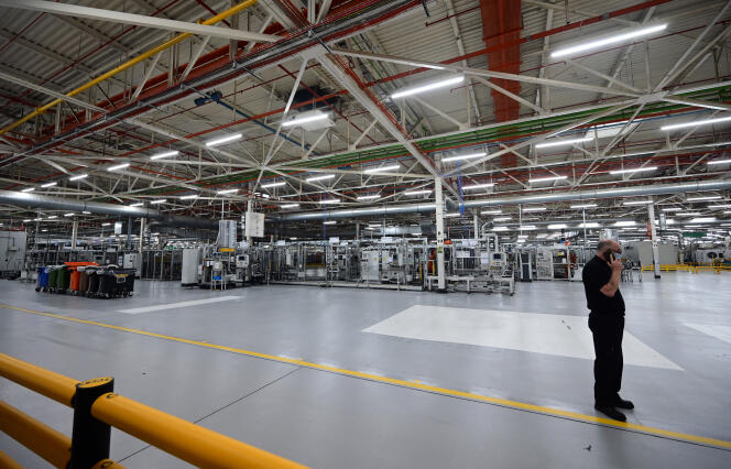 Dentro de la fábrica Halewood de Ford en Liverpool, noroeste de Inglaterra, el 18 de octubre de 2021.