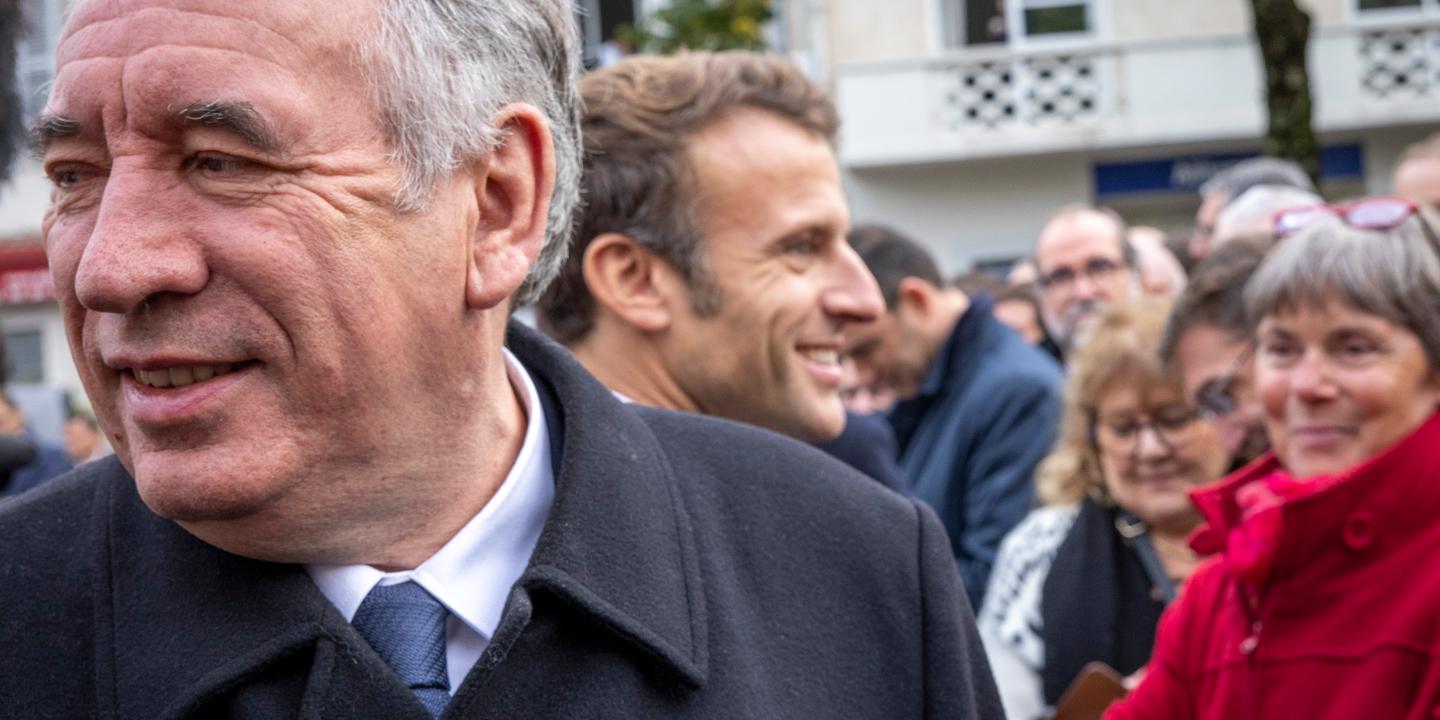 François Bayrou fait entendre sa différence, en se positionnant déjà