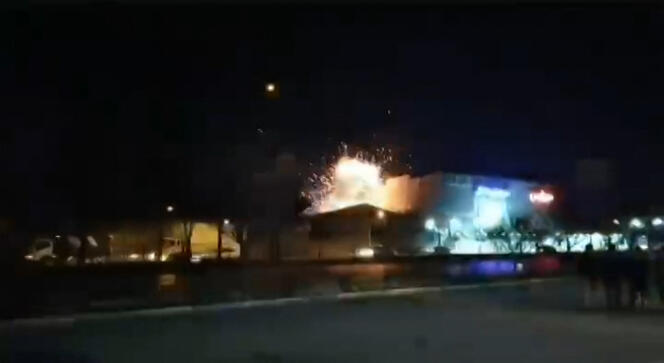 Imagen tomada de un video de una explosión en la provincia de Isfahan, 29 de enero de 2023.