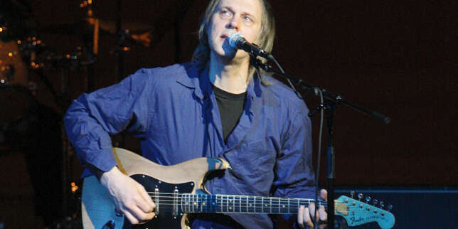 Mort du guitariste et chanteur Tom Verlaine, leader du groupe de rock Television