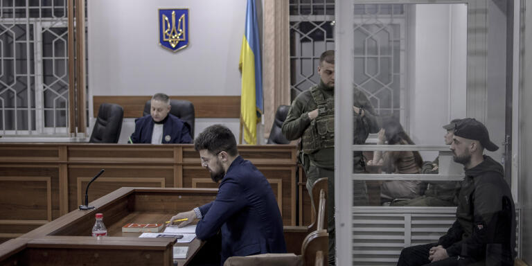 La séance d’audience du procès de Vladyslav L.  - un ex soldat de la République populaire de Donetsk (DNR), dans un tribunal à Kiev, Ukraine, le 11 janvier 2023.