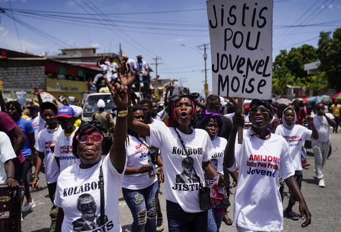 Manifestation lors du premier anniversaire de l'assassinat du président Jovenel Moïse, à Port-au-Prince, Haïti, le 7 juillet 2022.