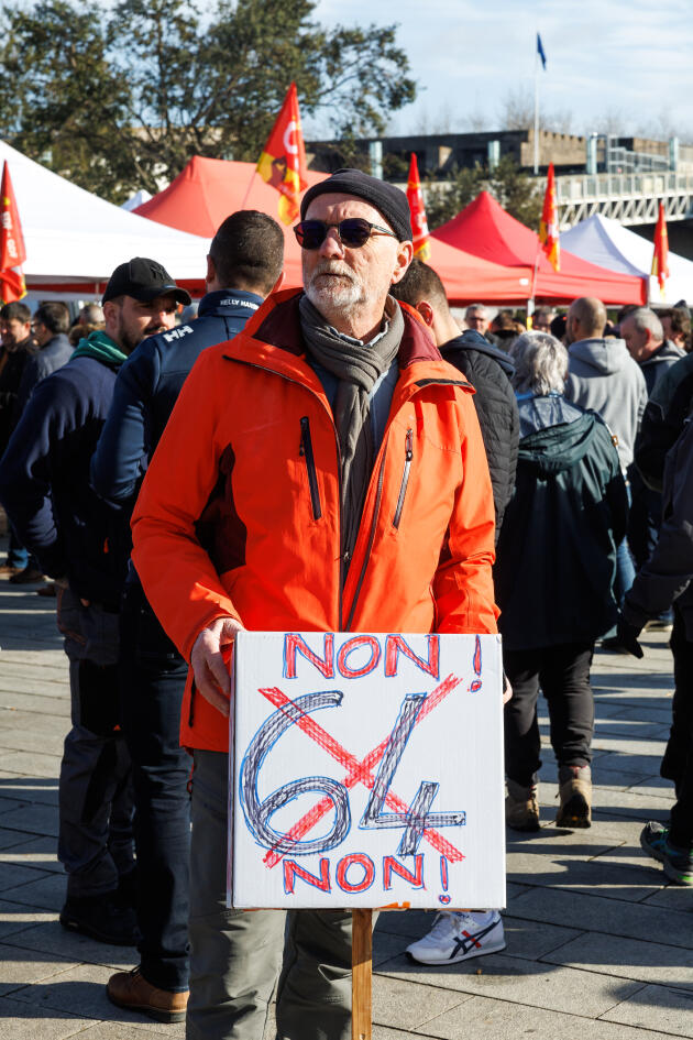 A demonstrator in Saint-Nazaire (western France) on January 31, 2023.