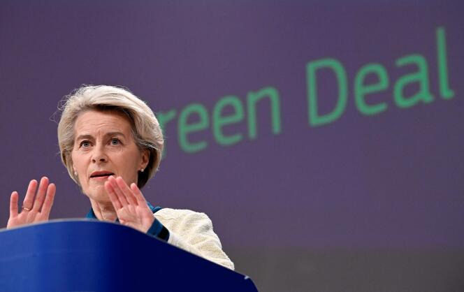 La présidente de la Commission européenne, Ursula von der Leyen, lors d’une conférence de presse à Bruxelles le 1er février 2023.