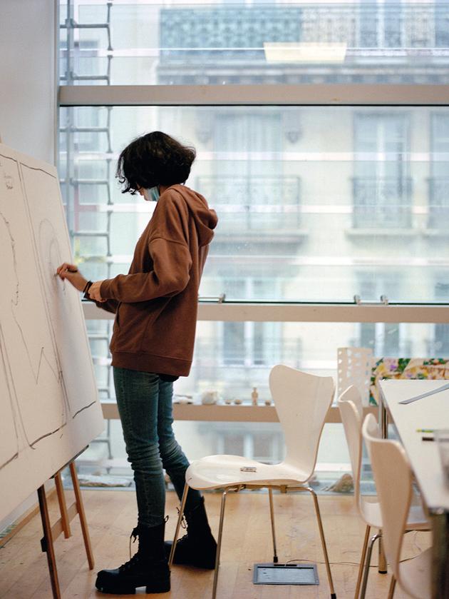 Les ateliers favorisant la créativité des jeunes patients s’intercalent avec les séances de soin.