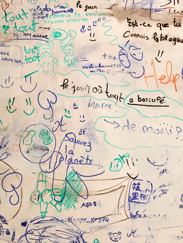 Des inscriptions figurant sur le mur d’expression de la salle commune de la Maison de Solenn.