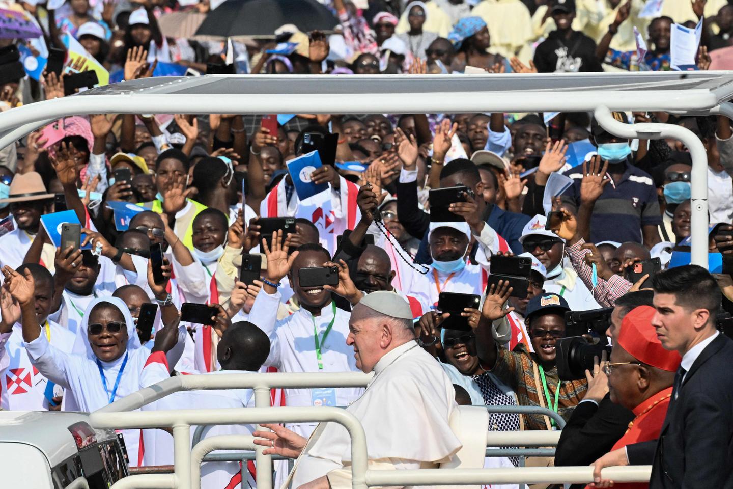 Mort du pape : les dirigeants africains saluent « l’engagement courageux » de François pour les « sans-voix »