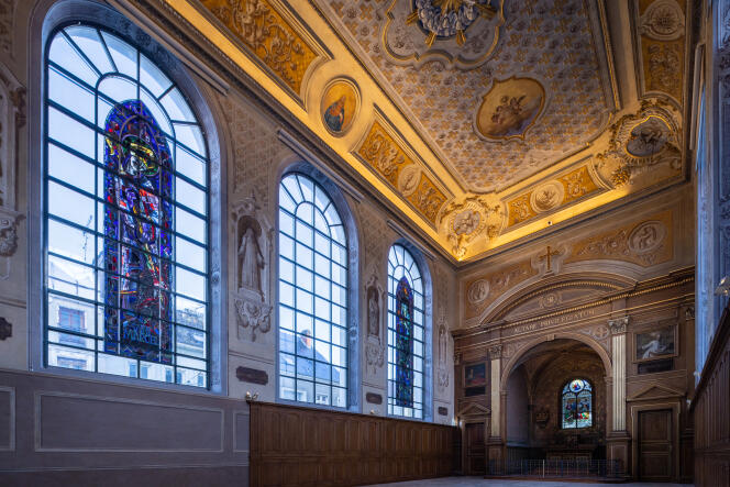 Les vitraux de la chapelle de l’ancien Hôtel-Dieu, à Troyes, en octobre 2022.
