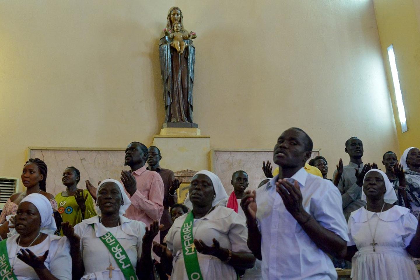 Martin Ochaya, prêtre sud-soudanais : « Il y a encore un mix entre le christianisme et les religions traditionnelles »