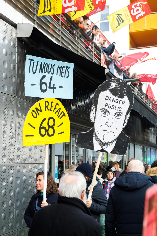 Manifestation dans les rues de Saint-Nazaire (Loire-Atlantique) contre la réforme des retraites (report de l’âge légal de départ à la retraite à 64 ans et augmentation de la durée de cotisation), le mardi 31 janvier 2023.