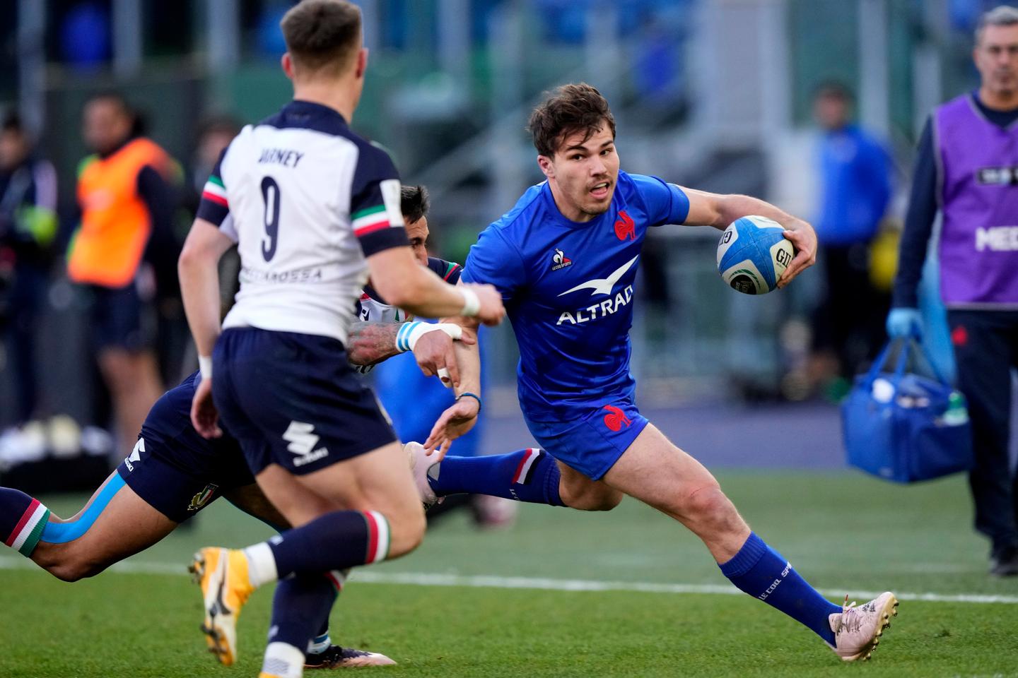 en Irlanda, el XV de Francia para atacar su «pico del año»