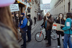 Dans le cortège de la manifestation contre la réforme des retraites à Paris, le 7 février 2023.