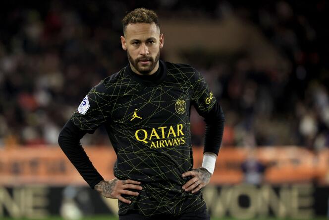 L’attaquant du PSG Neymar durant le match face à Monaco, au stade Louis-II, samedi 11 février.