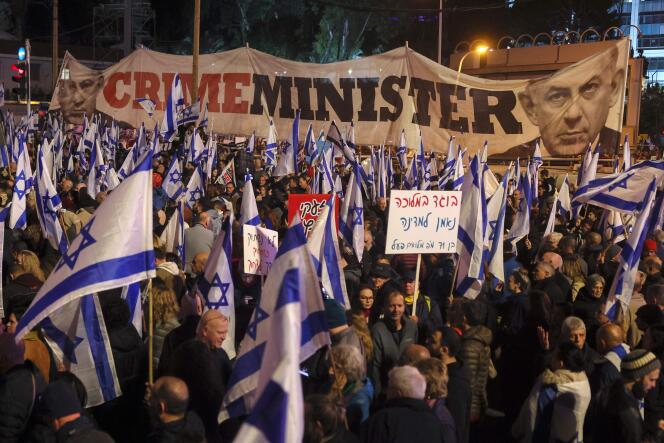 Tens of thousands rally in Israel for sixth week against justice reform