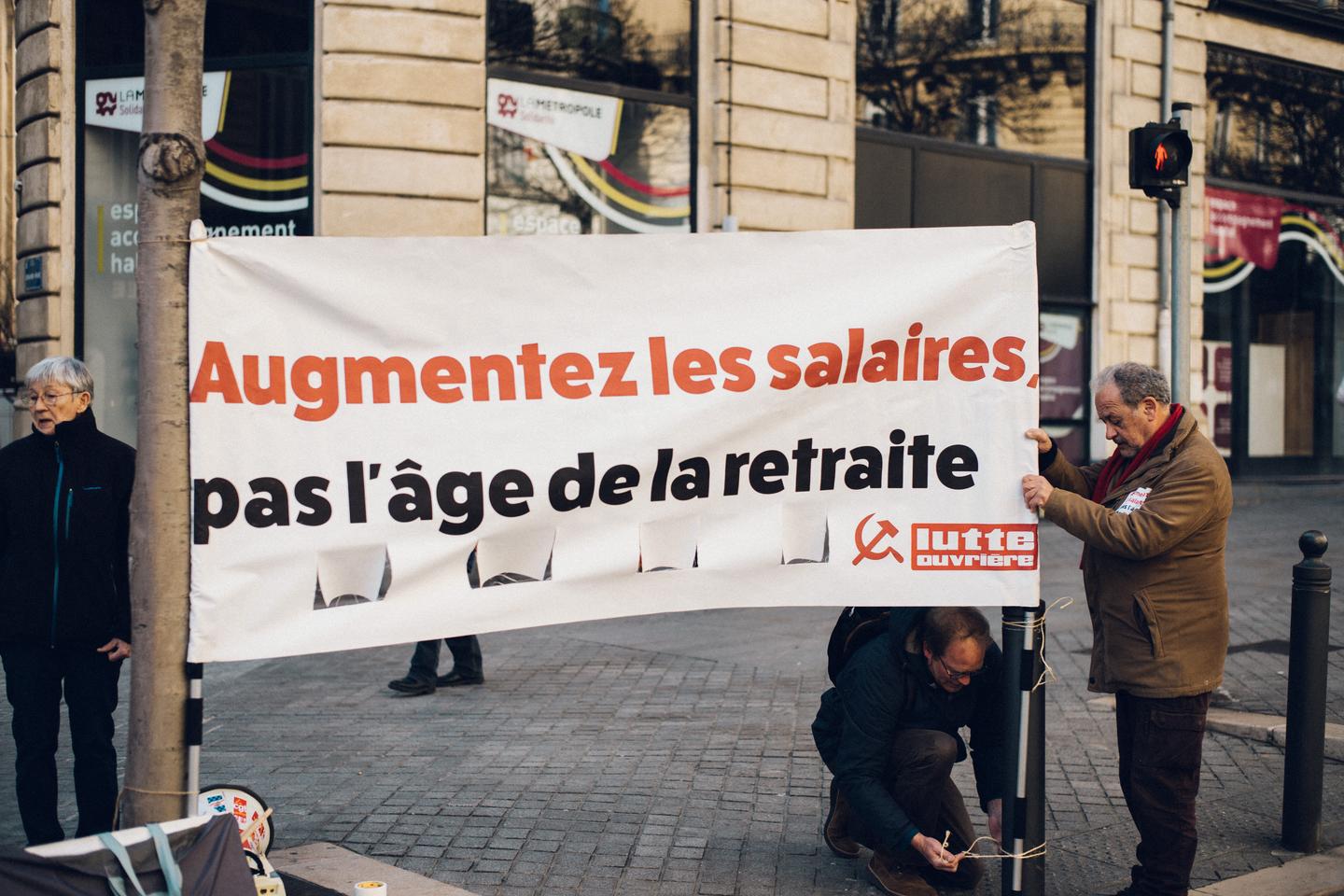 Réforme des retraites : derrière la promesse des 1 200 euros, une ...