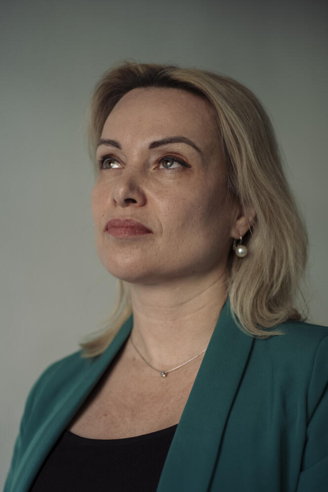 Marina Ovsiannikova, en las instalaciones de Reporteros sin Fronteras, en París, el 14 de febrero de 2023. 