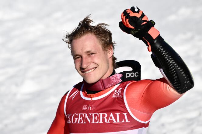 Le Suisse Marco Odermatt a été sacré champion du monde du slalom géant, à Courchevel, vendredi 17 février.