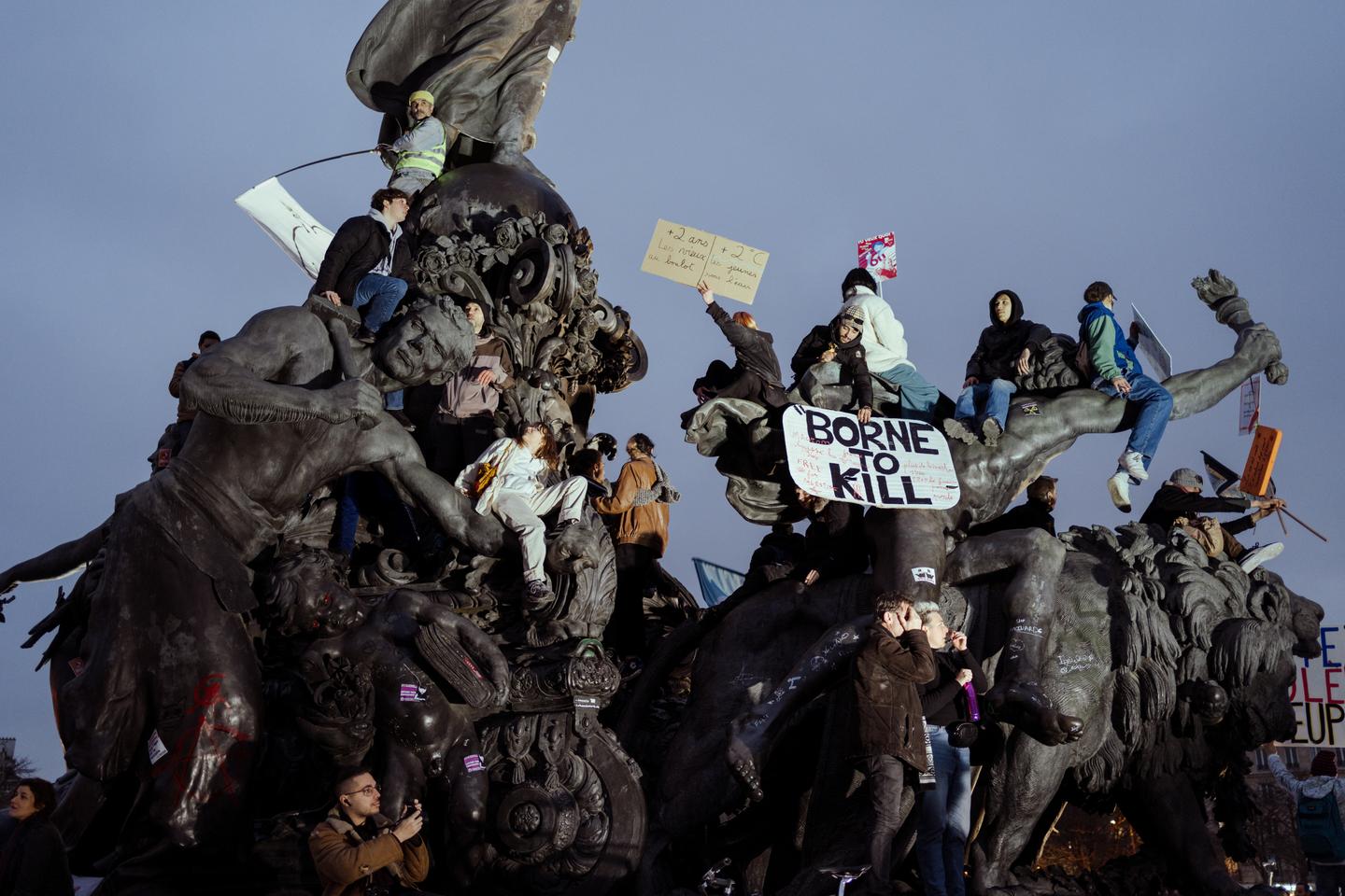 en la izquierda y en la calle, la tentación del radicalismo