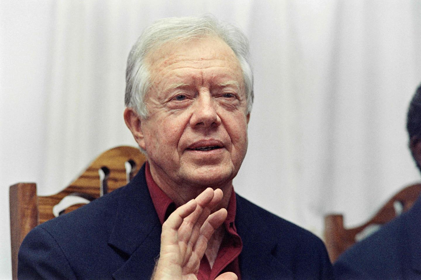 US President Jimmy Carter enters hospice care