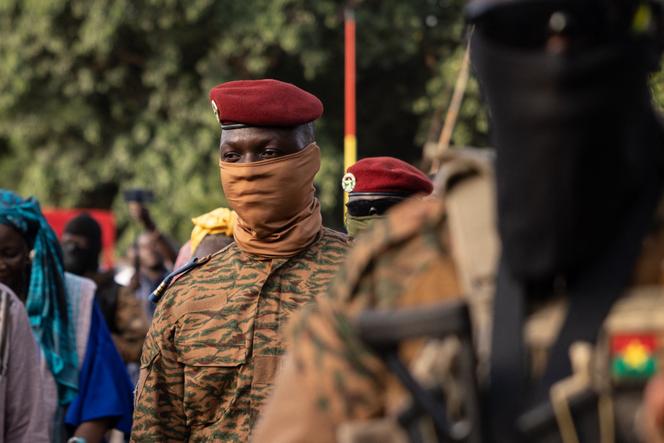 Le capitaine Ibrahim Traoré, président du Burkina Faso, à Ouagadougou, le 15 octobre 2022. 