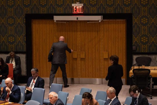El representante de Rusia ante Naciones Unidas, Vassily Nebenzia, abandonó la reunión de los miembros del Consejo de Seguridad el pasado 23 de febrero.