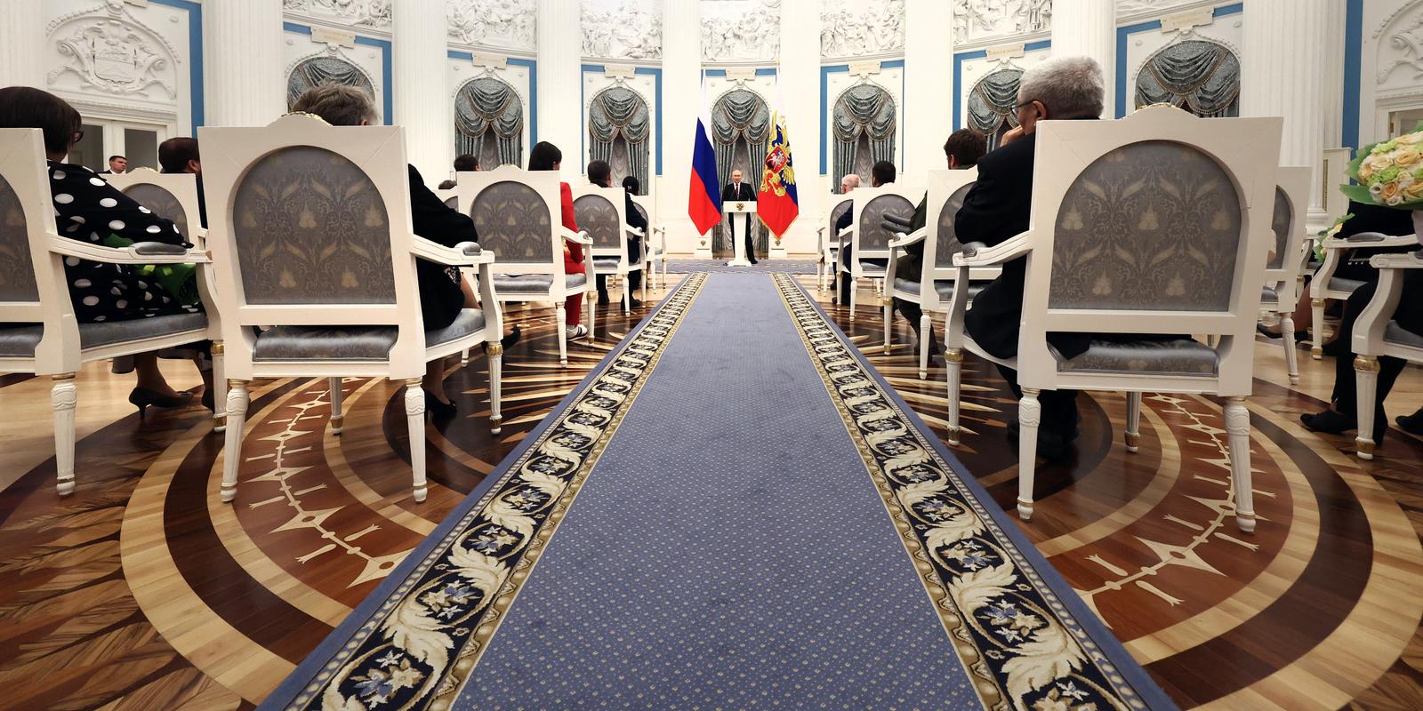 L Europe En Guerre Contre La Russie Guerre en Ukraine : l'Europe approuve de nouvelles sanctions contre la  Russie