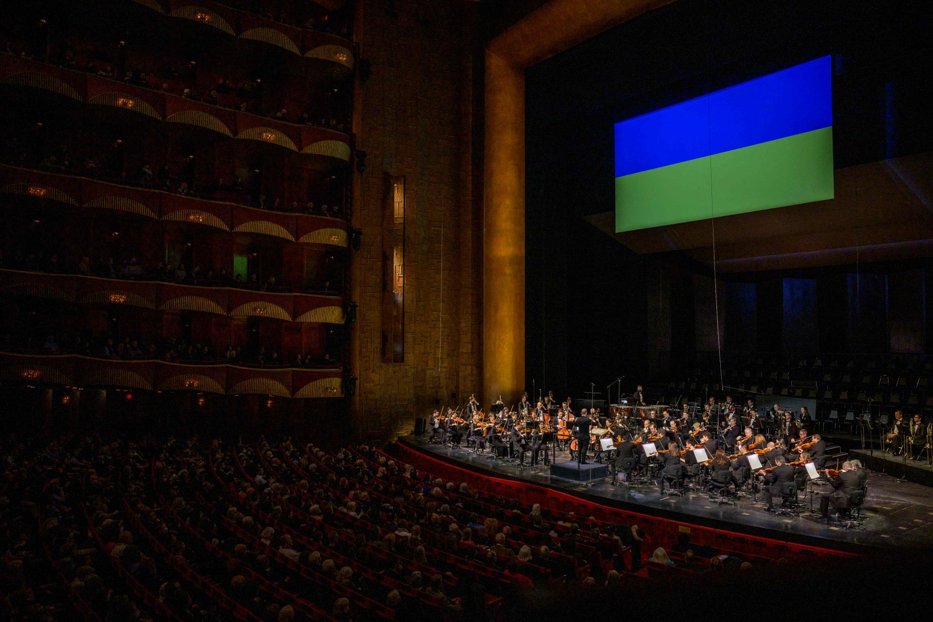 Un concierto en apoyo a Ucrania, en el Metropolitan Opera del Lincoln Center, en Nueva York, Estados Unidos, el viernes 24 de febrero de 2023.