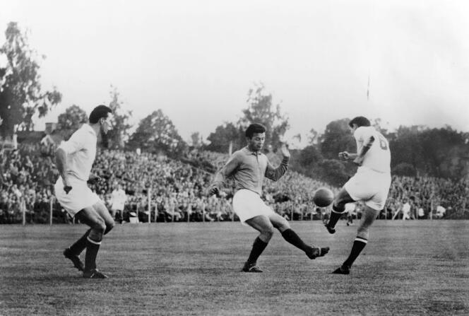 Lors de la Coupe du monde 1958, le Français Just Fontaine a inscrit 13 buts. Un record qui tient encore à ce jour. 