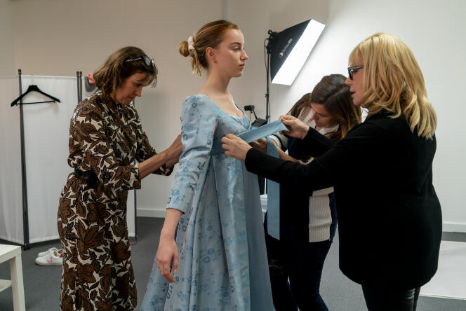 Phoebe Dynevor as Daphne Bridgerton in the costume department of the series 
