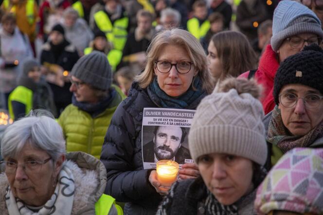 Manifestation pour demander la libération du Belge Olivier Vandecasteele, détenu en Iran, le 26 février 2023 à Bruxelles.