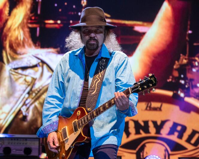 Le guitariste de Lynyrd Skynyrd Gary Rossington, le 11 mai 2019, sur scène au Texas. 