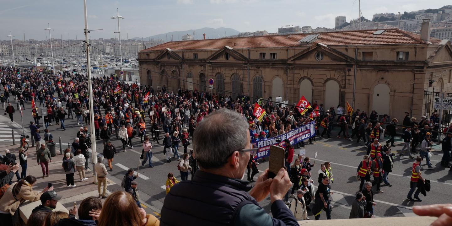 el secretario general de la CFDT saluda una «movilización histórica»