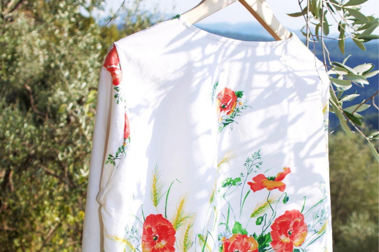 El tejido reciclado de la ropa de casa