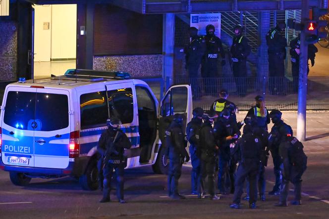 Germany: Deadly shooting at Jehovah's Witness center in Hamburg