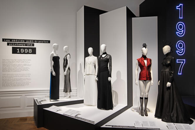 “1997 Fashion Big Bang” exhibition at the Palais Galliera.  Creations by Véronique Branquinho and Olivier Theyskens.