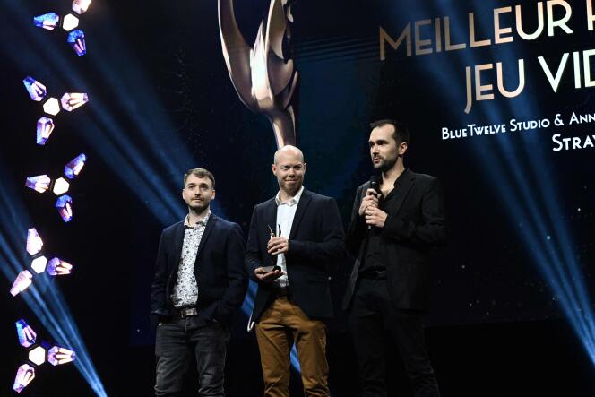 Les développeurs du jeu indépendant « Stray » ont reçu le prix du jeu vidéo français de l’année lors de la quatrième édition des Pégases, le 9 mars à La Cigale.