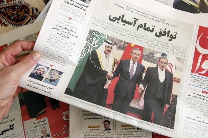 La une d’un journal iranien, le 11 mars 2023, consacrée à la rencontre Chine-Iran-Arabie saoudite de la veille, qui a officialisé le rétablissement des liens diplomatiques entre Riyad et Téhéran.