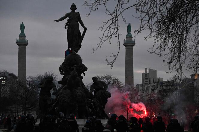 Manifestation contre la réforme des retraites, place de la Nation, à Paris, le 11 mars 2023.