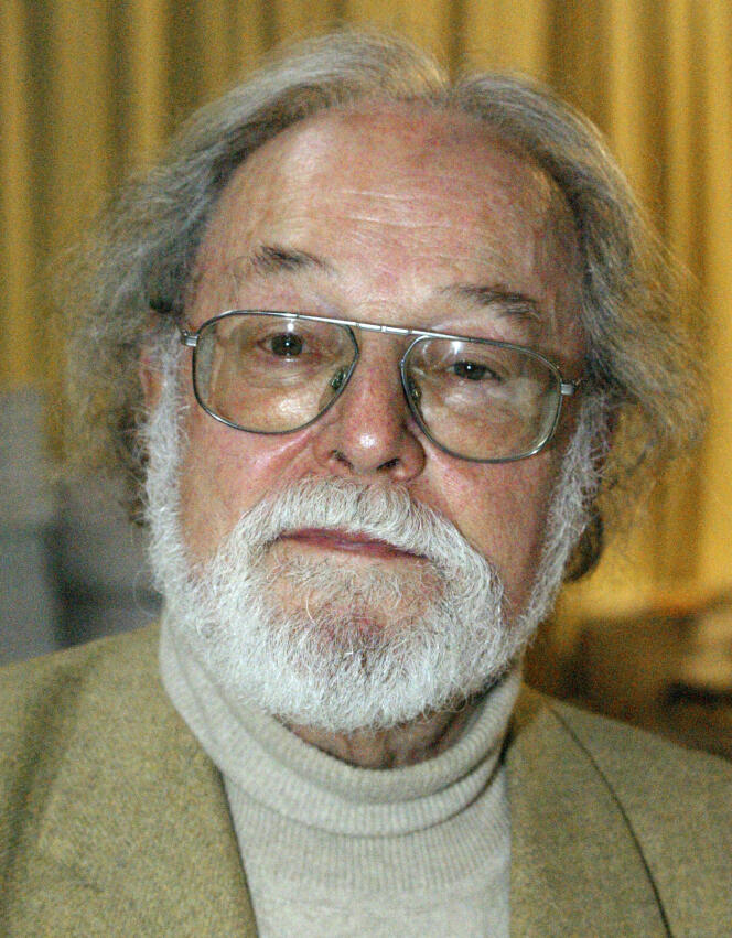 Michel Peyramaure, during the 21ᵉ Brive Book Fair, November 9, 2002. 