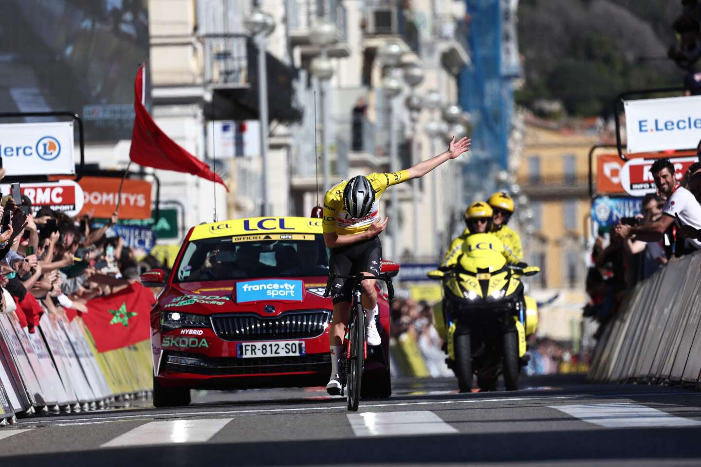 Tadej Pogacar, as “boss”, wins the last stage and the final victory of Paris-Nice