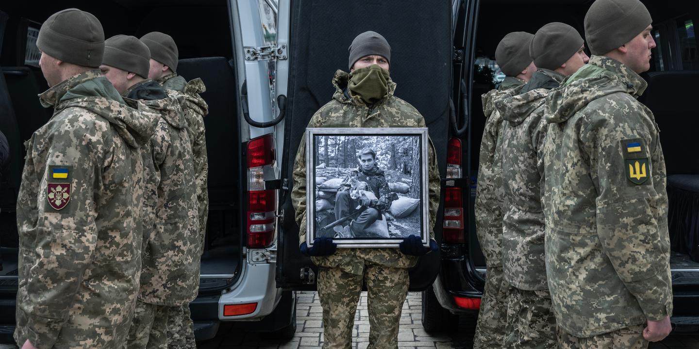 War in Ukraine The volunteer group going behind Russian lines