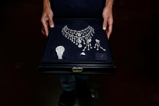 Jewelry given as a present to Jair Bolsonaro by the Saudi government and seized by customs officers, at the Sao Paulo-Guarulhos International Airport, March 14, 2023.