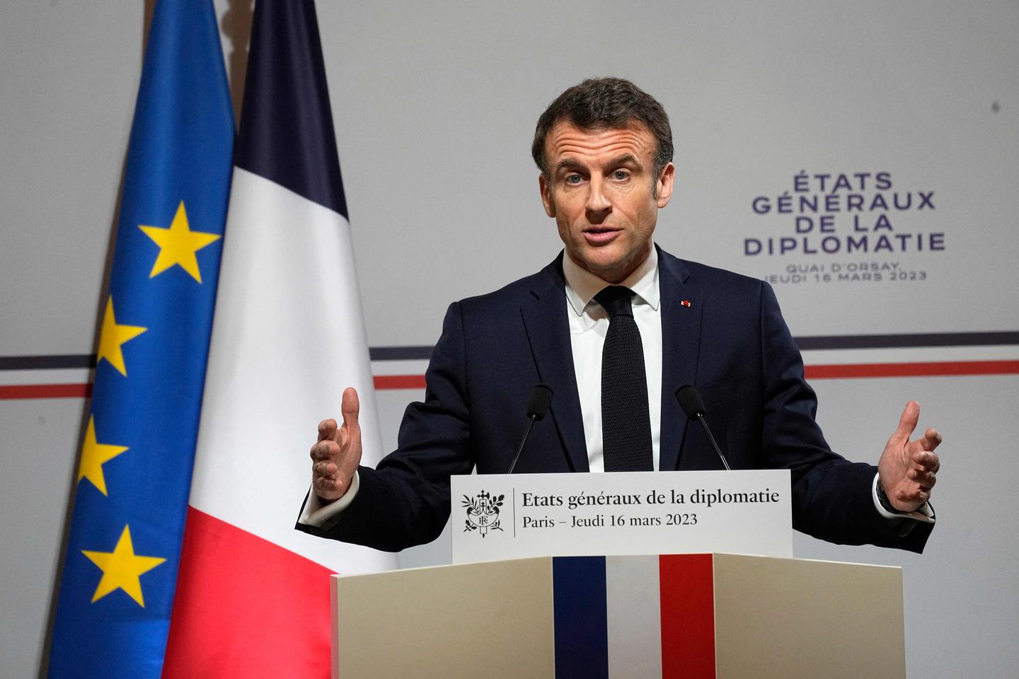 At the Quai d’Orsay, Emmanuel Macron says he wants to “rearm” French diplomacy, without giving up a contested reform