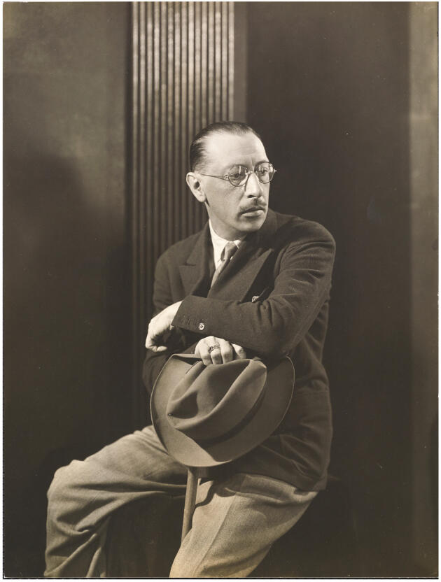 Le compositeur Igor Stravinsky, photographié en 1927 par George Hoyningen-Huene pour « Vanity Fair ».