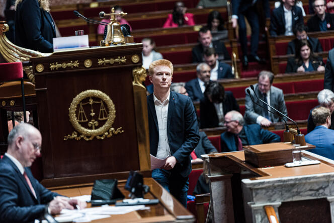 Adrien Quatennens en la Asamblea Nacional, 20 de marzo de 2023.