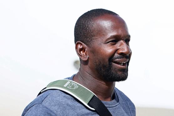 Le journaliste Olivier Dubois, à son arrivée à l’aéroport de Villacoublay, le 21 mars 2023.