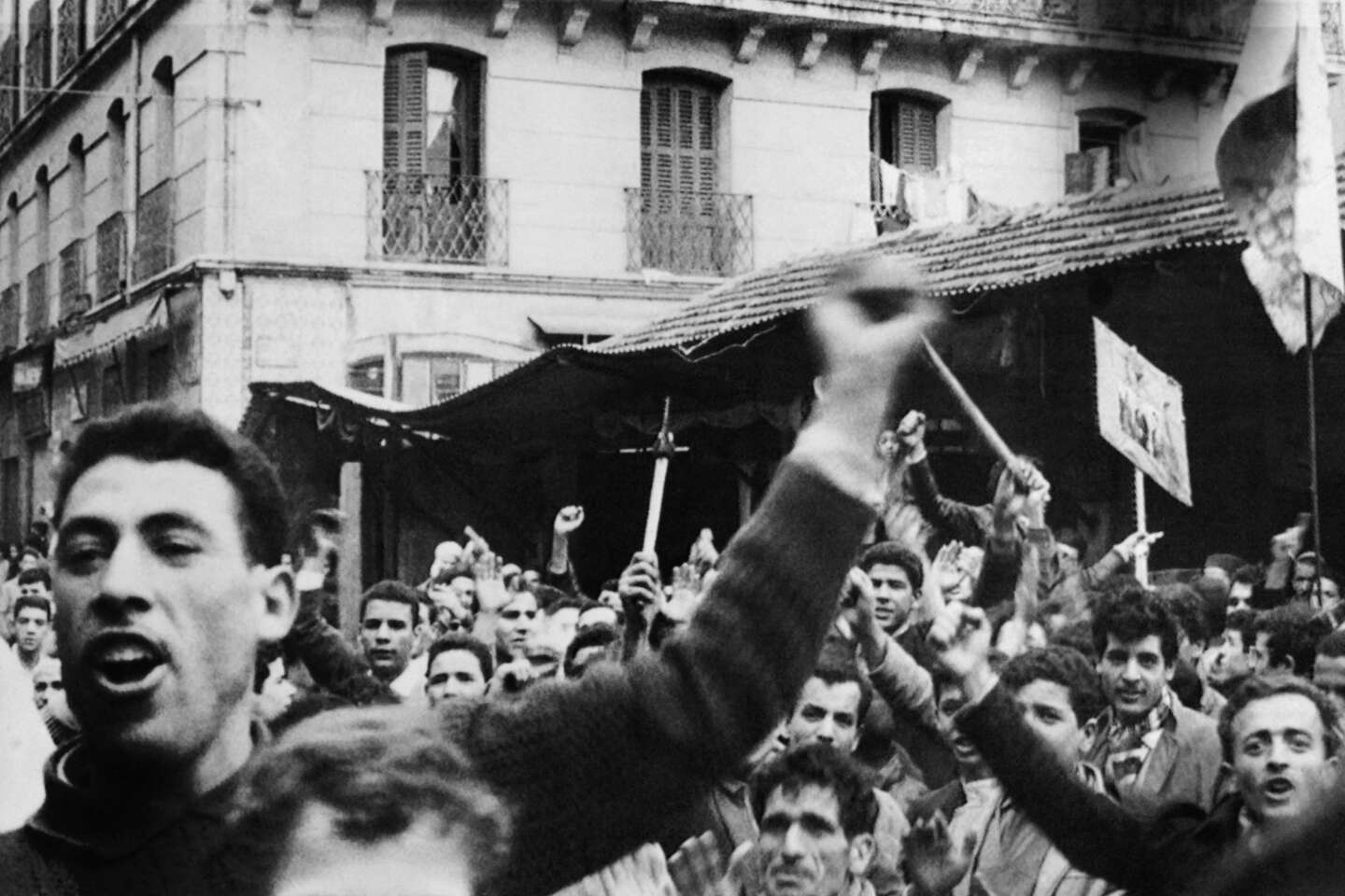 Les historiens de la guerre d’Algérie font la paix – le temps d’un livre collectif