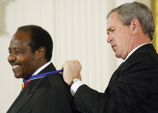November 9, 2005 at the White House in Washington by President George W.  Paul Rusabakhina was decorated by Bush.
