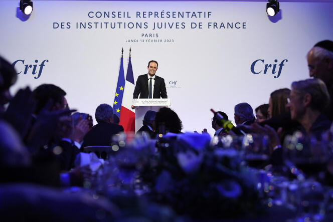 Yonathan Arfi, presidente de CRIF (Consejo Representativo de Instituciones Judías en Francia), durante su cena anual, en París, el 13 de febrero de 2023.