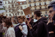 Dans la manifestation contre la réforme des retraites, à Paris, le 23 mars 2023.